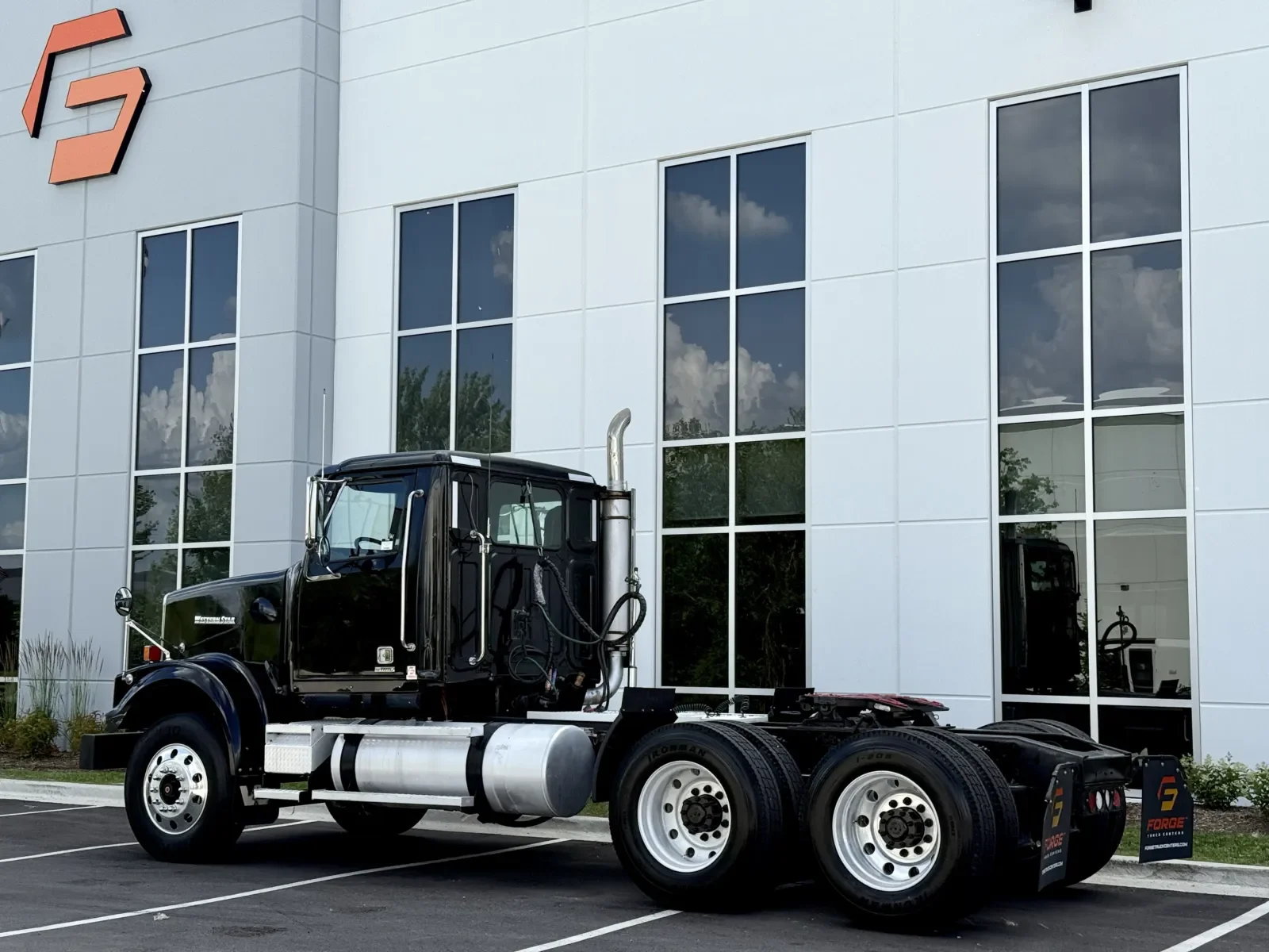 2017 Western Star 4900 - image 6