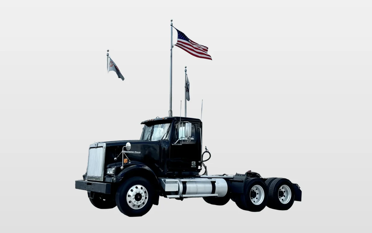 2017 Western Star 4900 - image 1