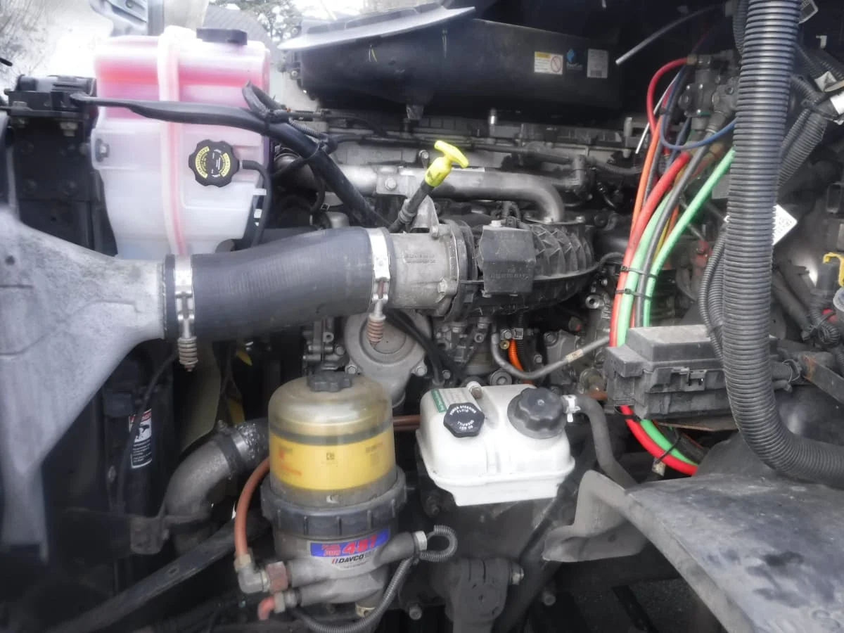 2018 Freightliner Cascadia in Springfield, MA — photo 7