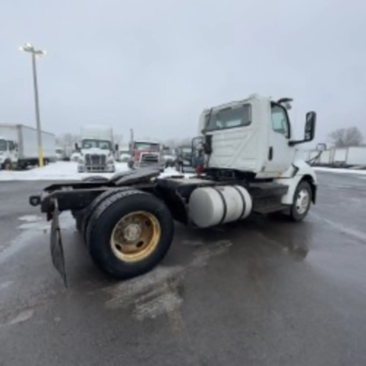 2019 International RH - image 4