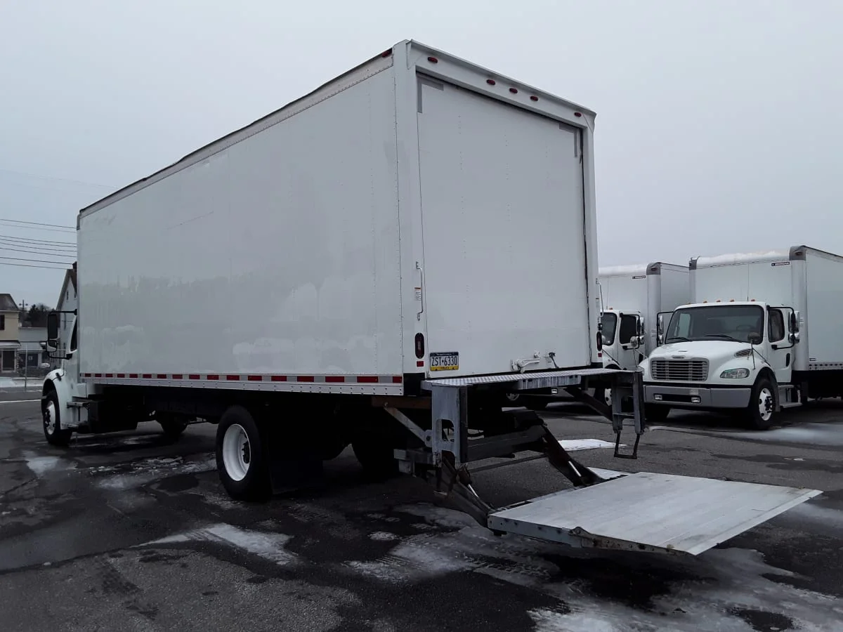 2018 Freightliner M2 106 in Allentown, PA — photo 6