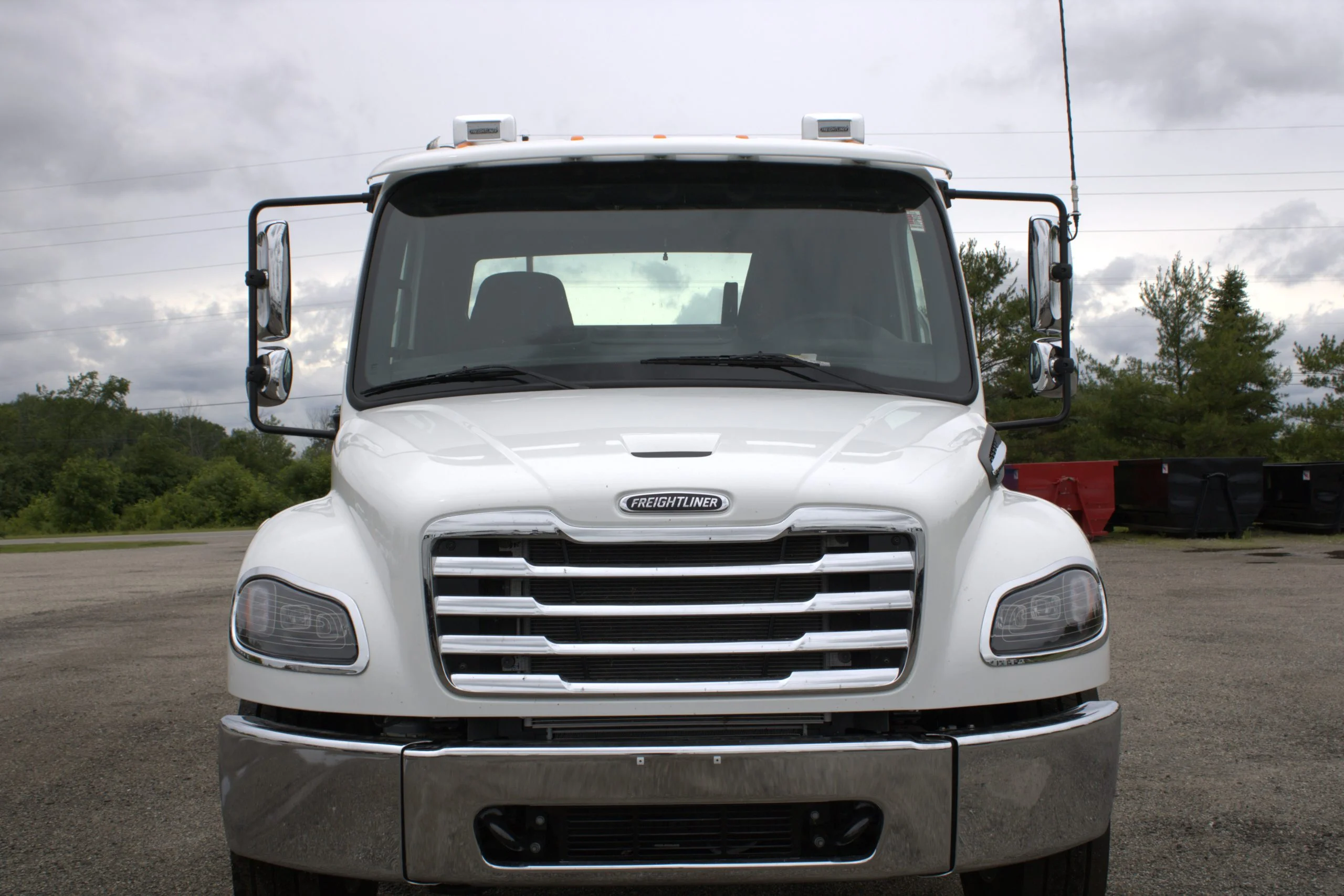 2027 Freightliner eM2