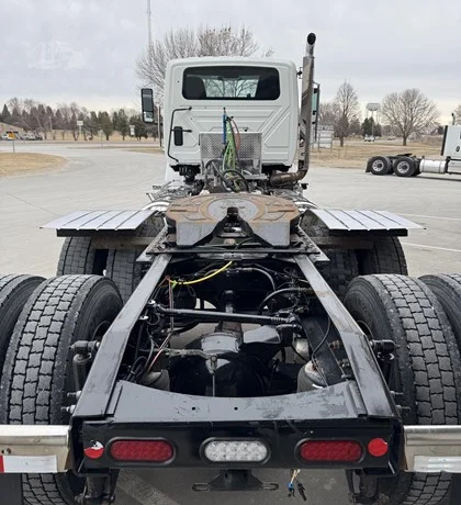 2025 International HX - image 6