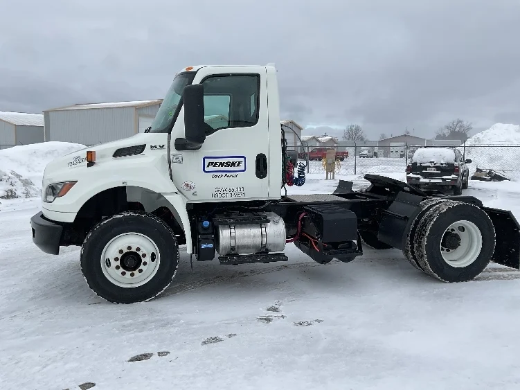 2024 International MV - image 4