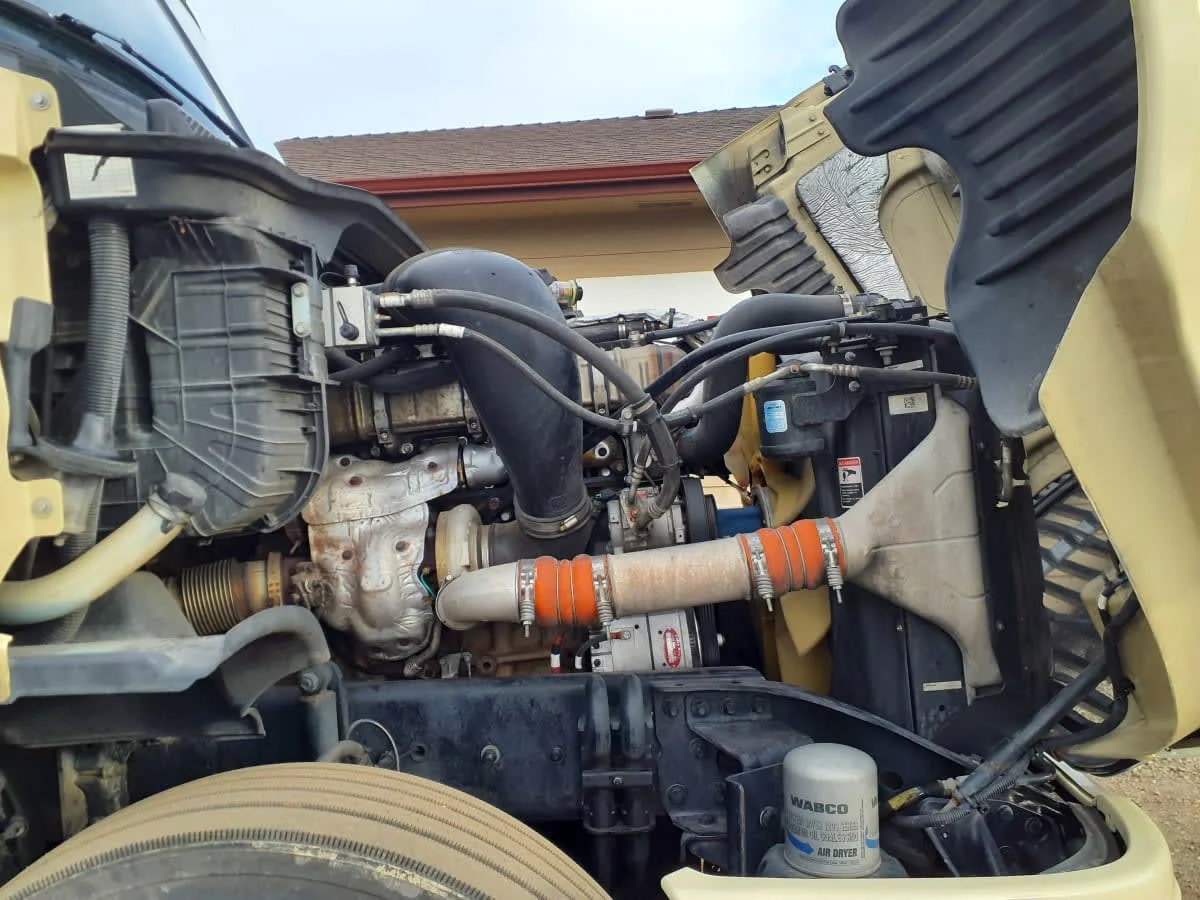 2019 Freightliner Cascadia in Commerce City, CO — photo 9