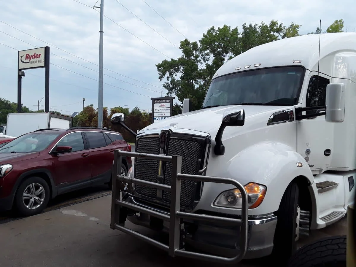 2021 Kenworth T680 in Kansas City, MO — photo 10