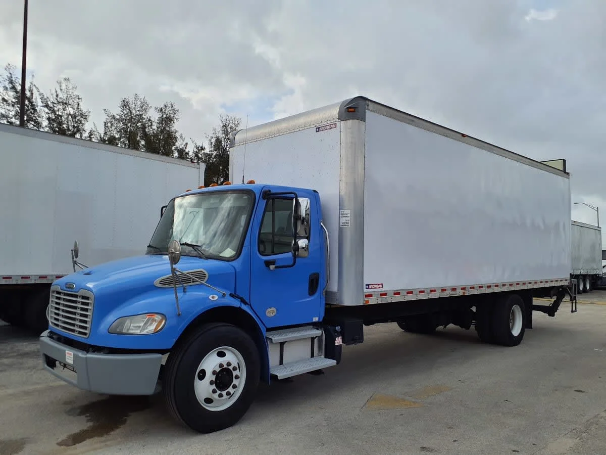 2019 Freightliner M2 106