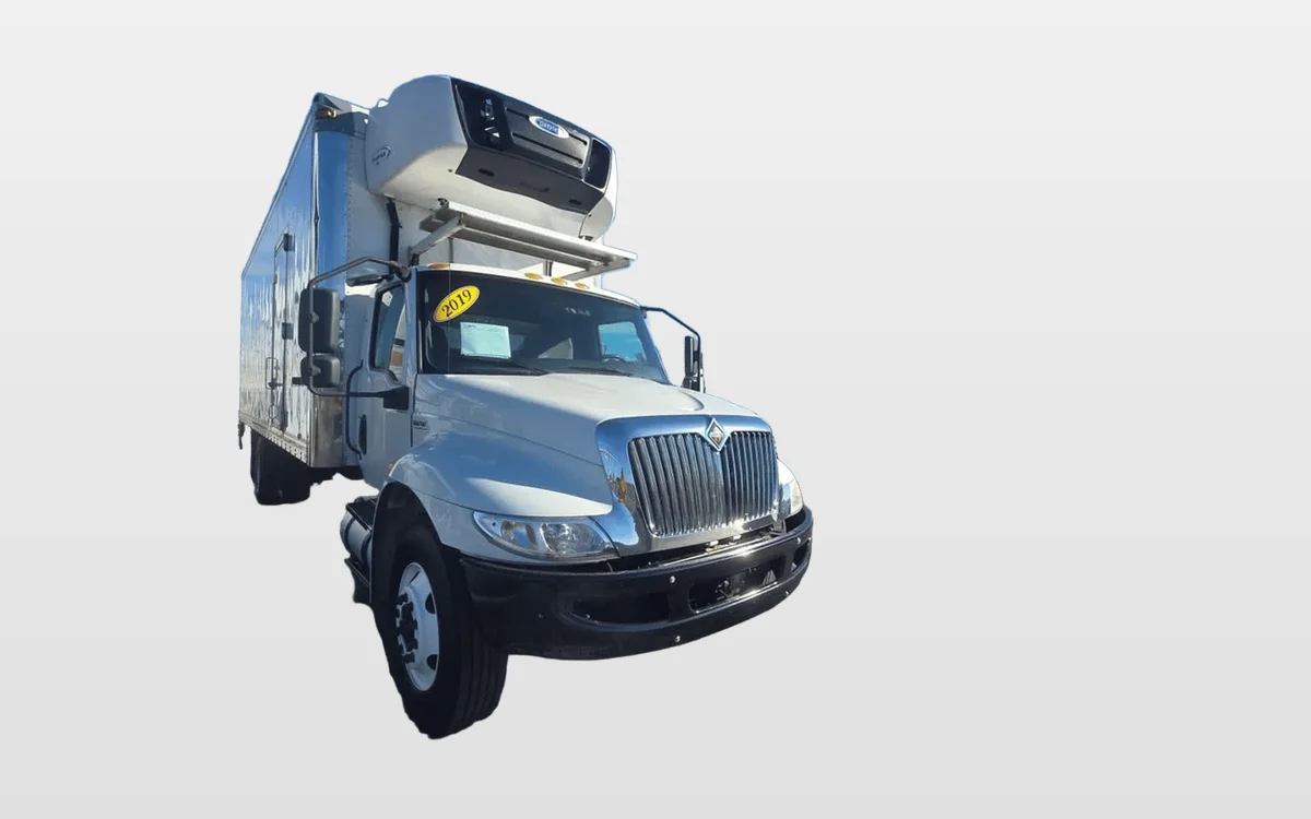 2019 International MV - image 1