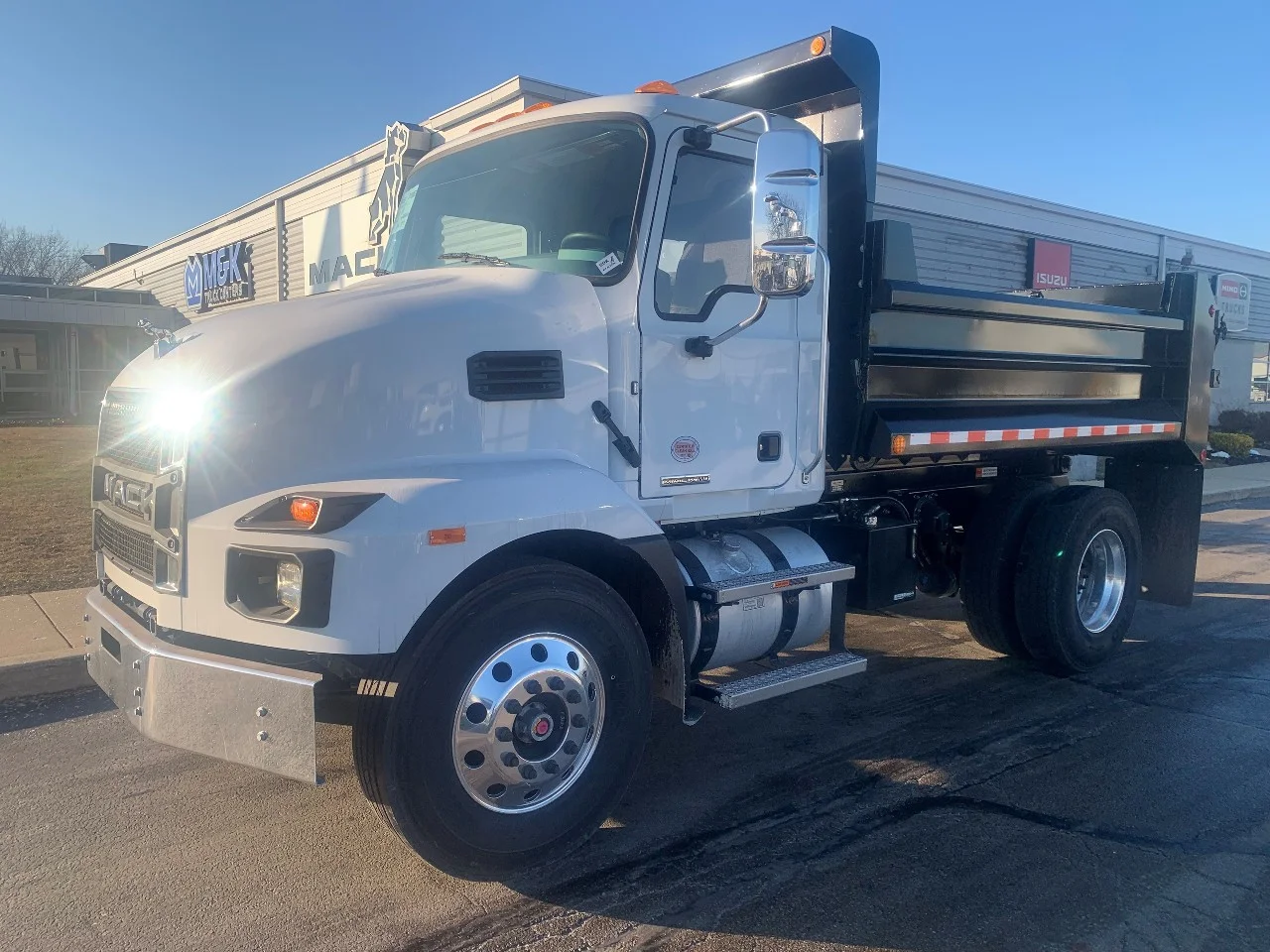 2026 Mack in Summit, IL — photo 3