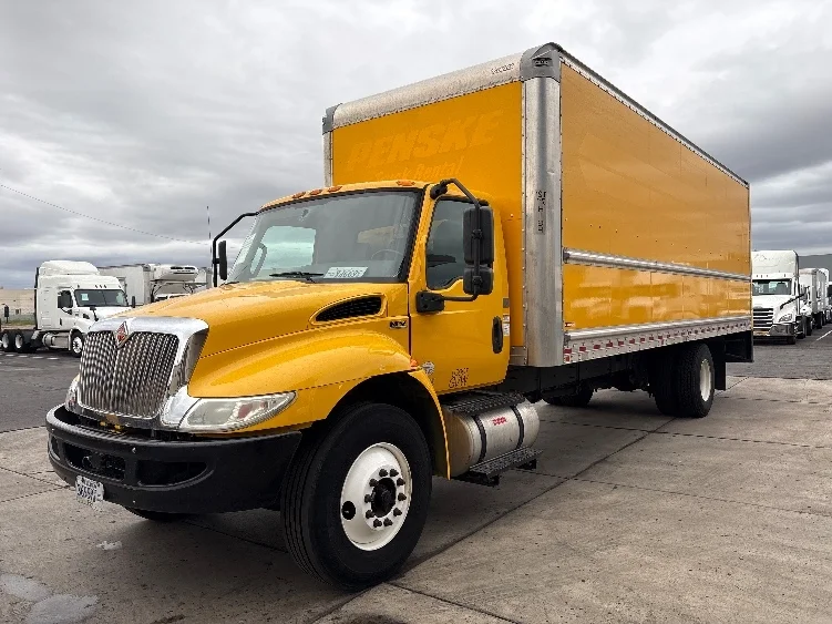 2021 International MV in Phoenix, AZ — photo 3