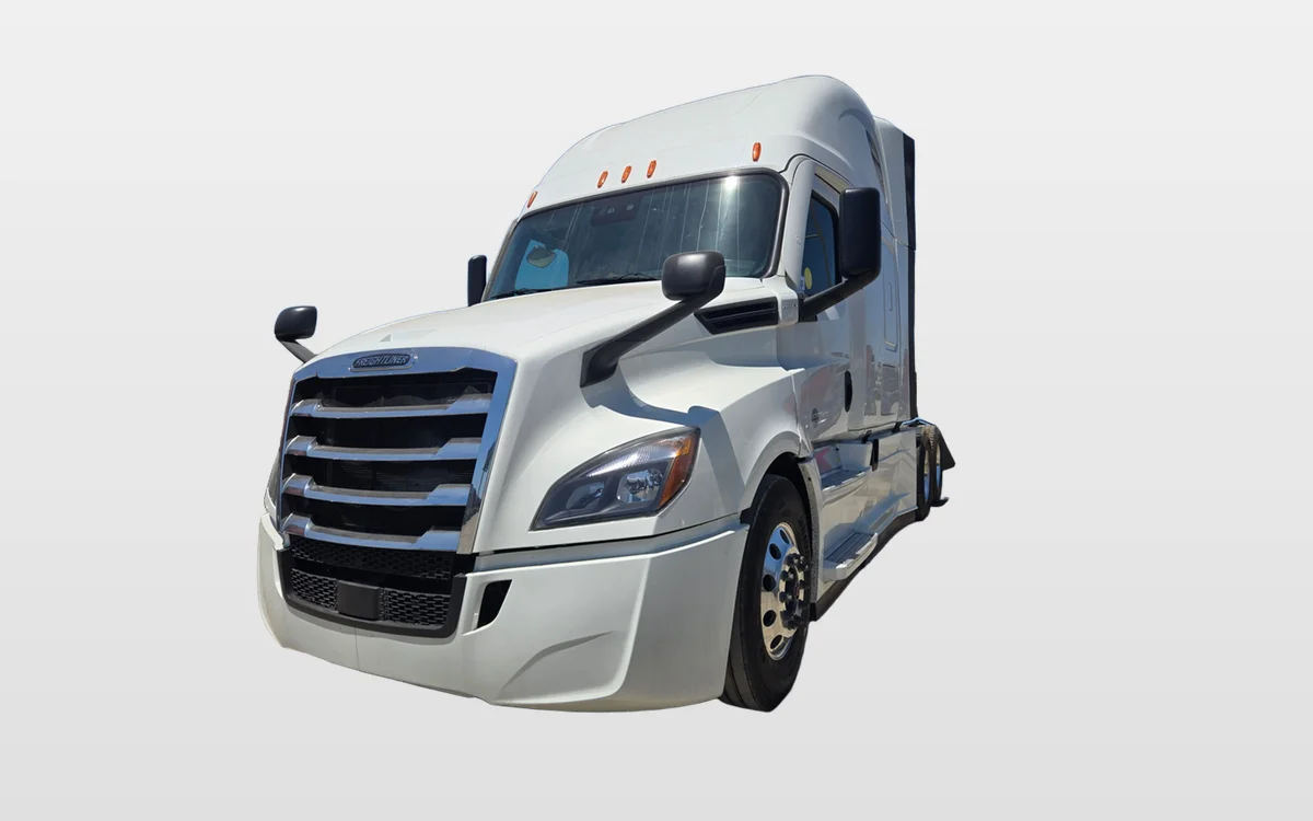2020 FREIGHTLINER CASCADIA 126SLP - image 1