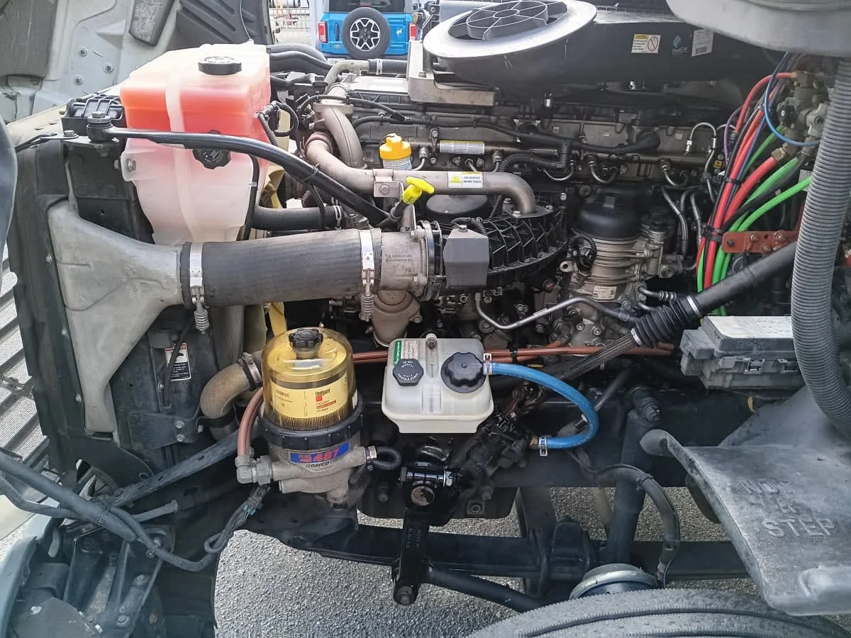 2018 Freightliner Cascadia in Jacksonville, FL — photo 8