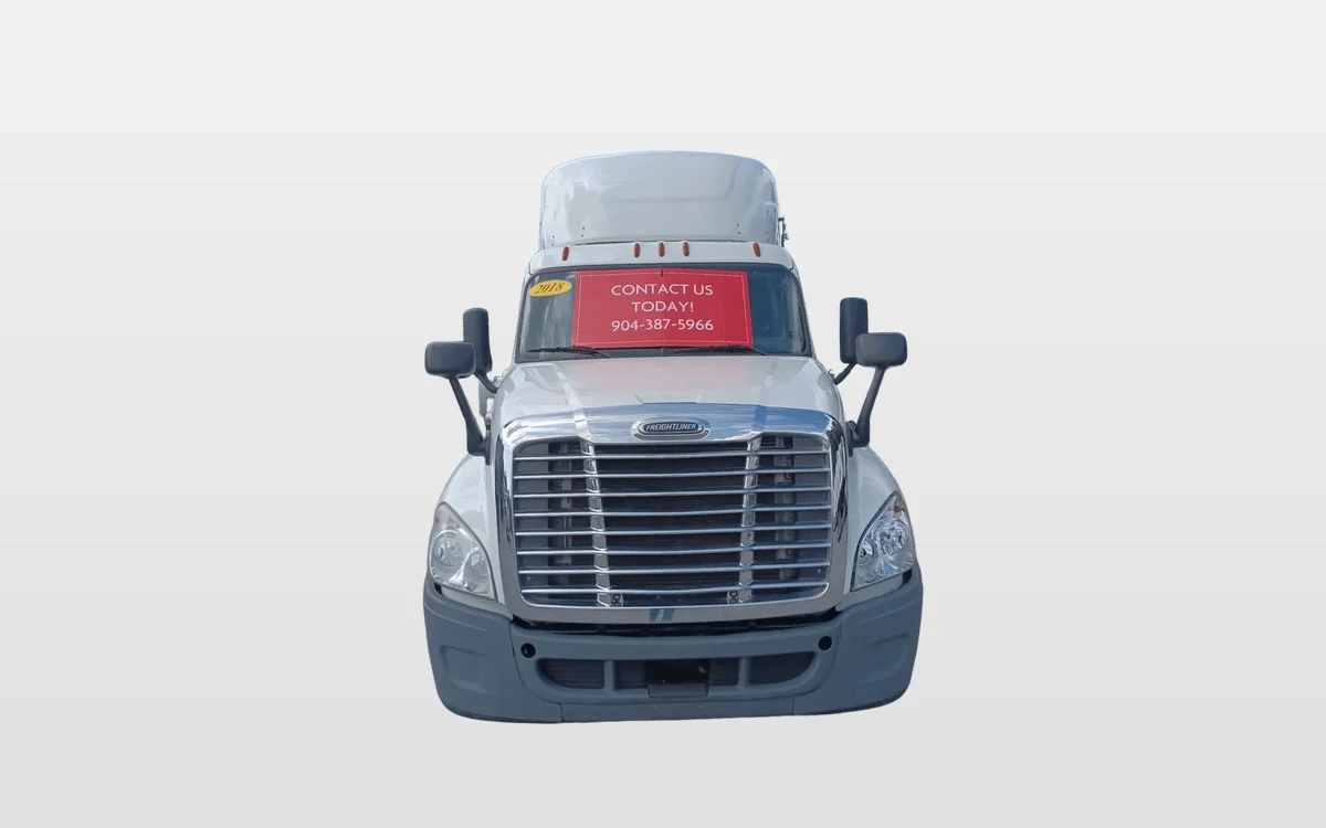 2018 Freightliner Cascadia - image 1