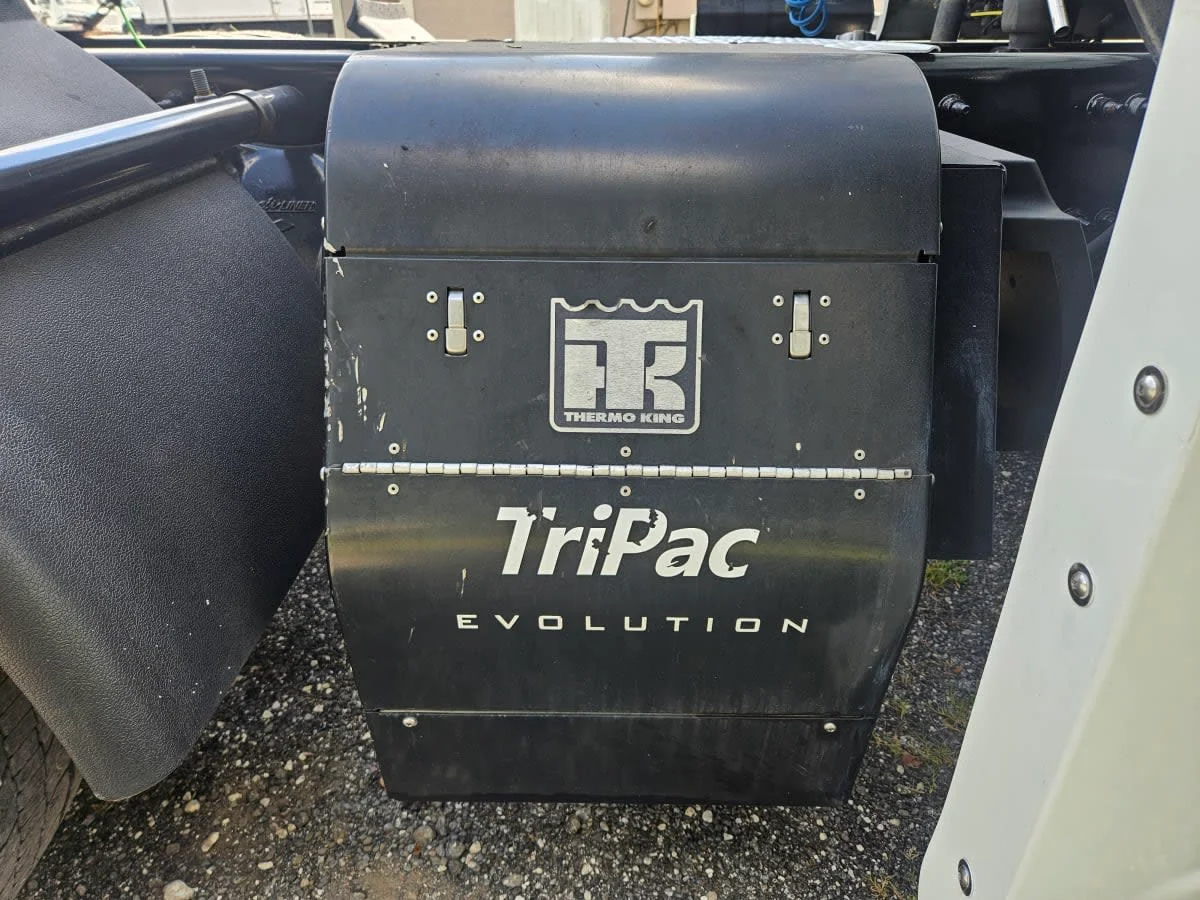 2022 Freightliner Cascadia in Orlando, FL — photo 11