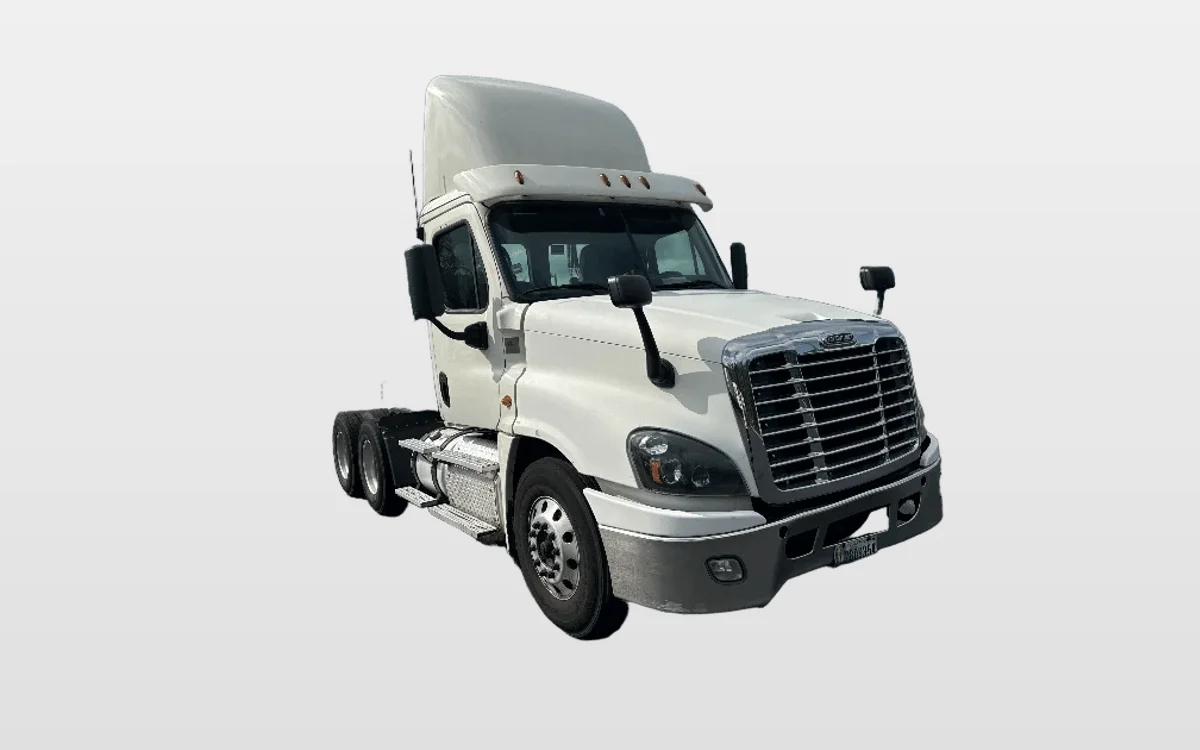 2018 Freightliner - image 1