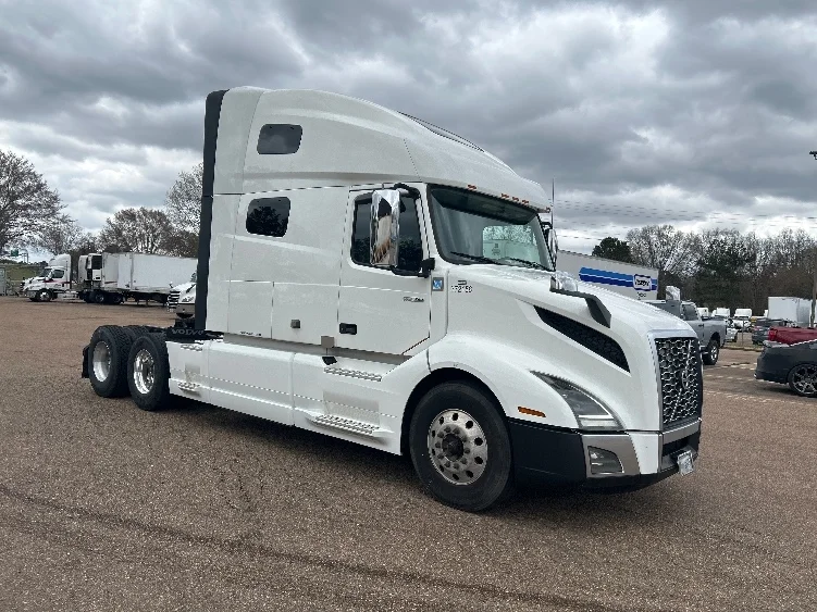 2021 Volvo VNL 760 in Jackson, MS