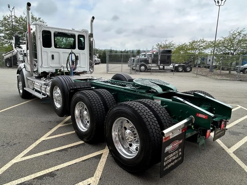 2027 Western Star 49X in Pittsburgh, PA — photo 6