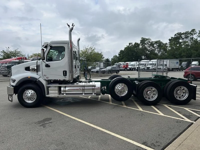 2027 Western Star 49X in Pittsburgh, PA — photo 7