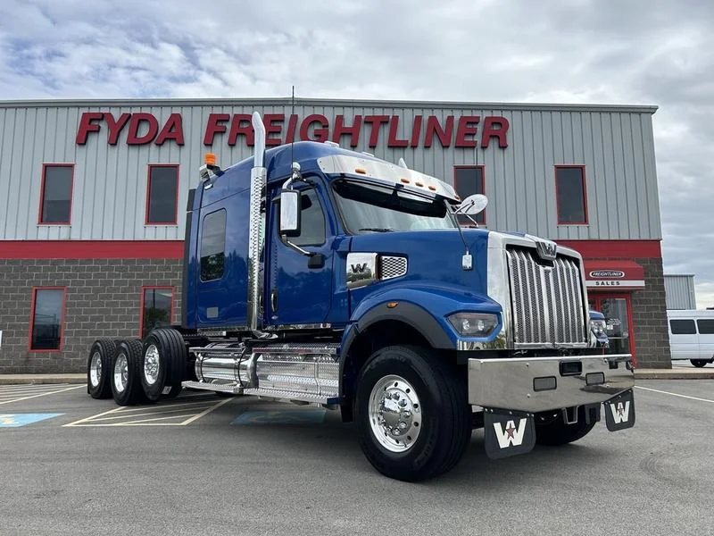 2027 Western Star 49X in Pittsburgh, PA — photo 29