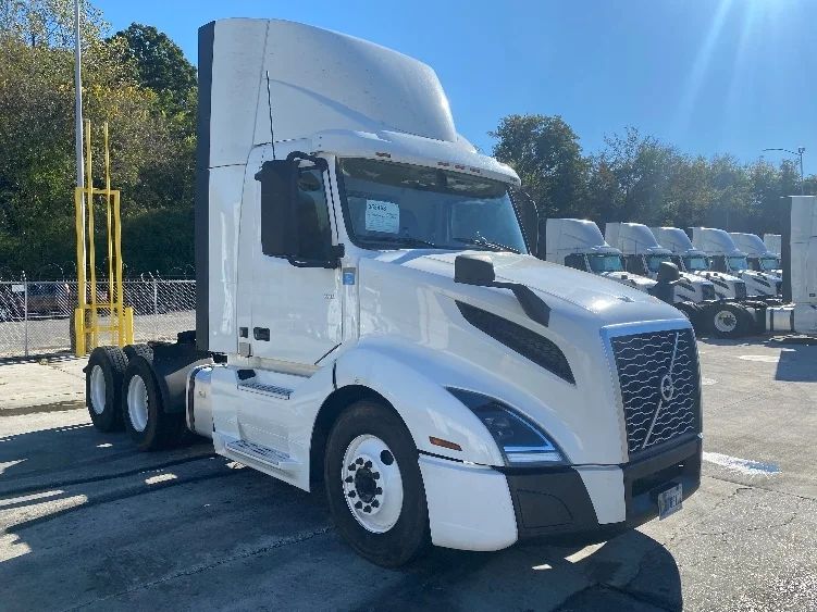 2020 Volvo VNL 300 in Bessemer, AL