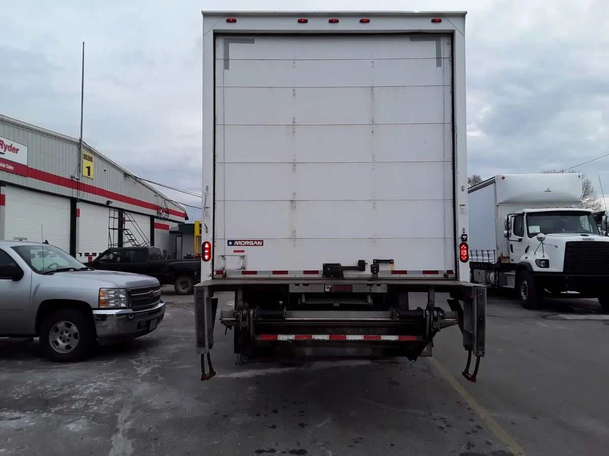 2019 Freightliner M2 106 in Salisbury, MA — photo 5
