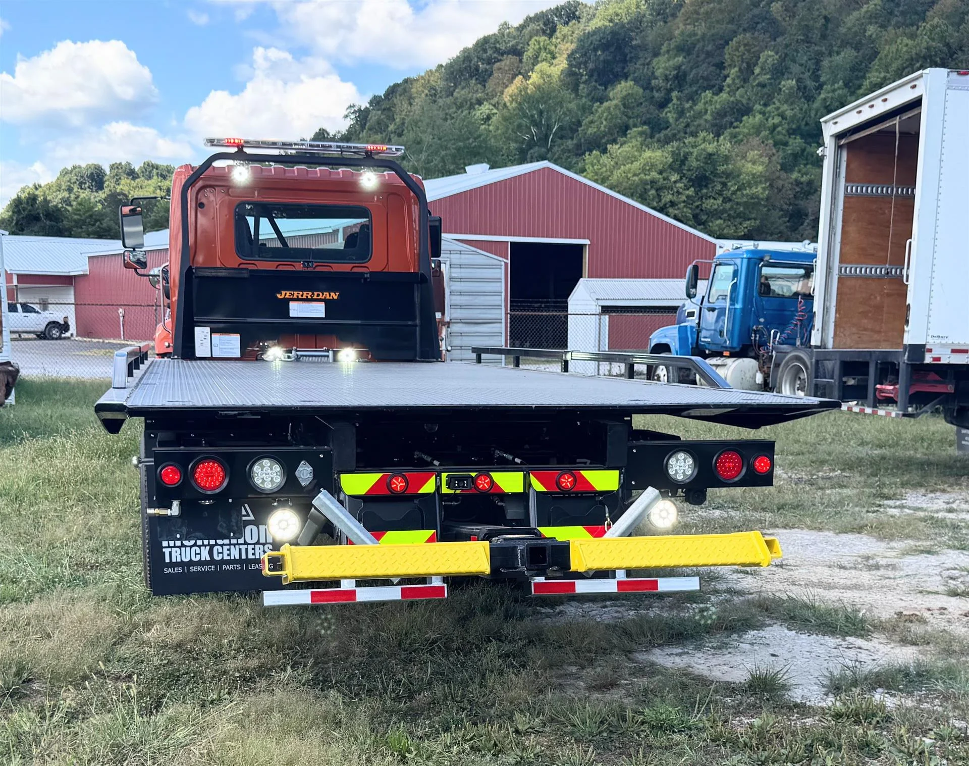 2025 Hino in London, OH — photo 26