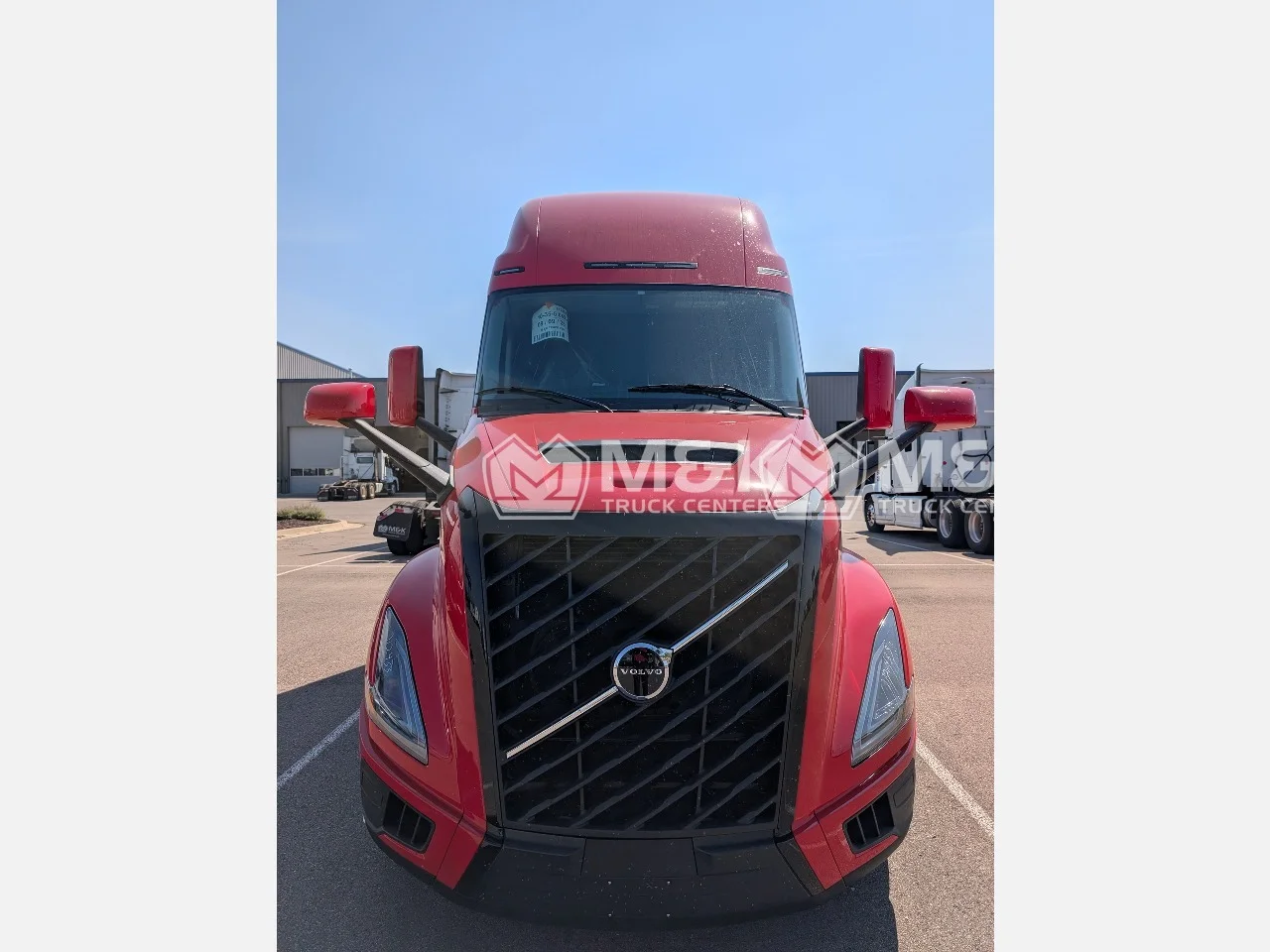 2026 Volvo VNL 860 in Romulus, MI — photo 2