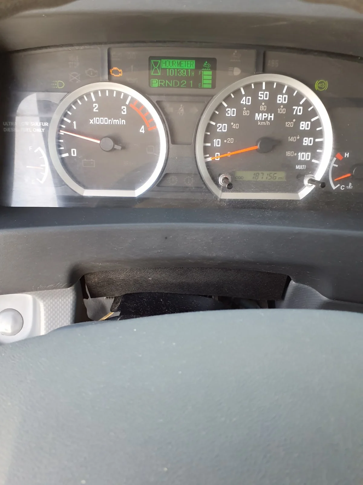 2019 Isuzu NQR - image 11