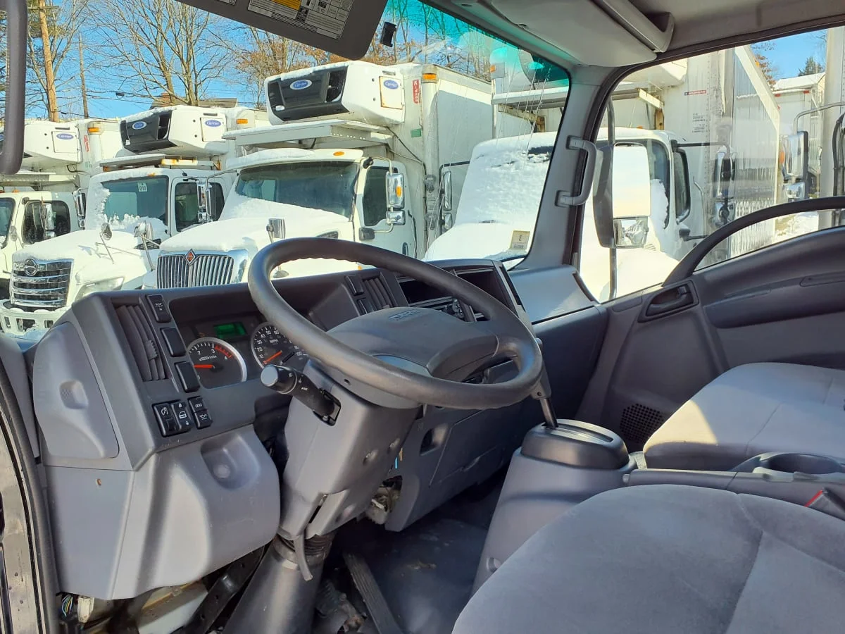 2019 Isuzu NQR - image 7