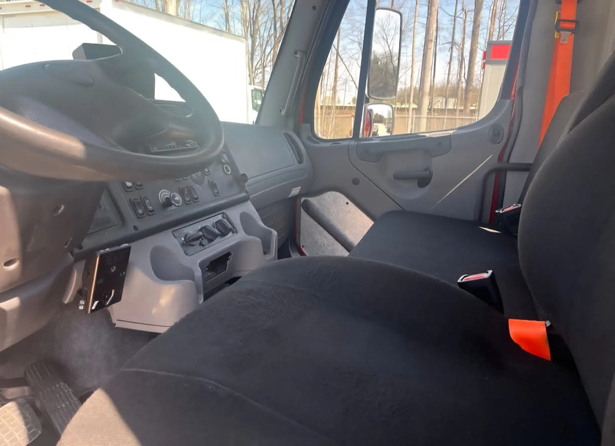 2020 Freightliner M2 106 in Greensboro, NC — photo 7