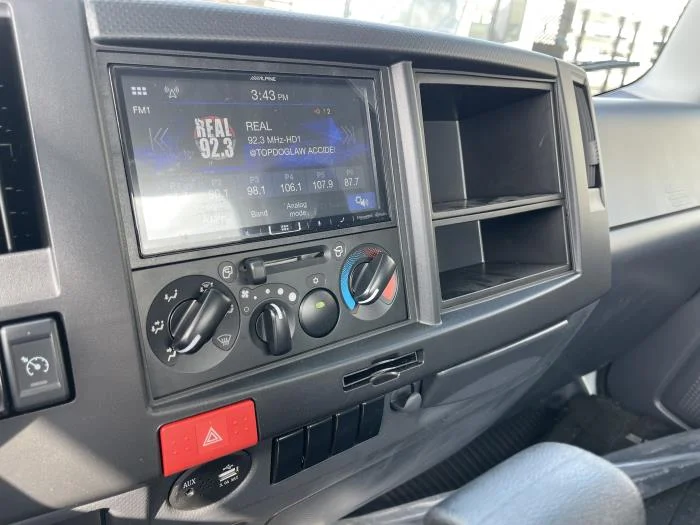 2026 Isuzu NQR — photo 14