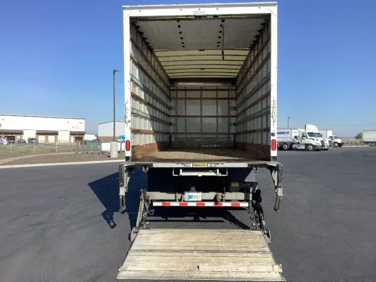 2020 International MV in Pasco, WA — photo 9