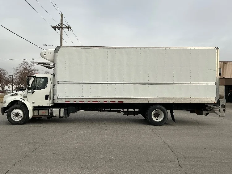 2020 Freightliner M2 106 in Omaha, NE — photo 4
