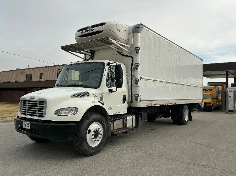 2020 Freightliner M2 106 in Omaha, NE — photo 3