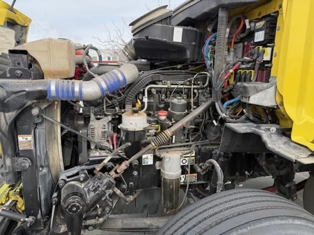 2021 Peterbilt 579 in Springville, UT — photo 8
