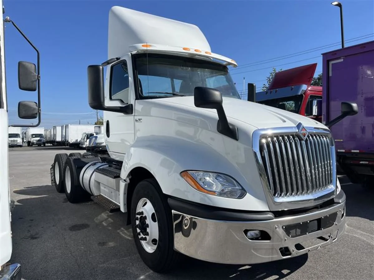 2019 International LT in Beltsville, MD — photo 3