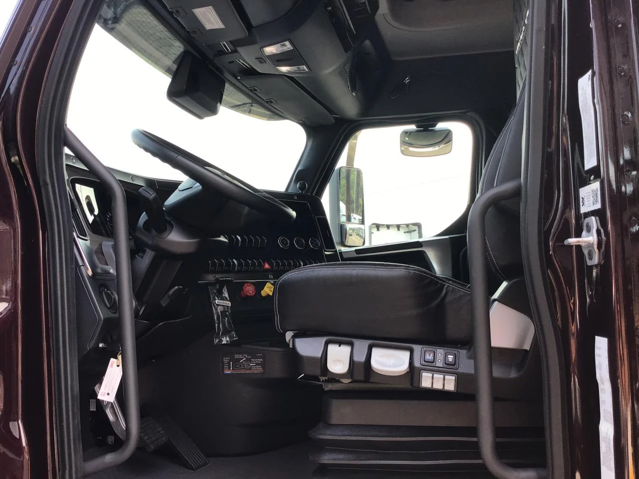 2024 Western Star 49X in Pacific, WA — photo 6