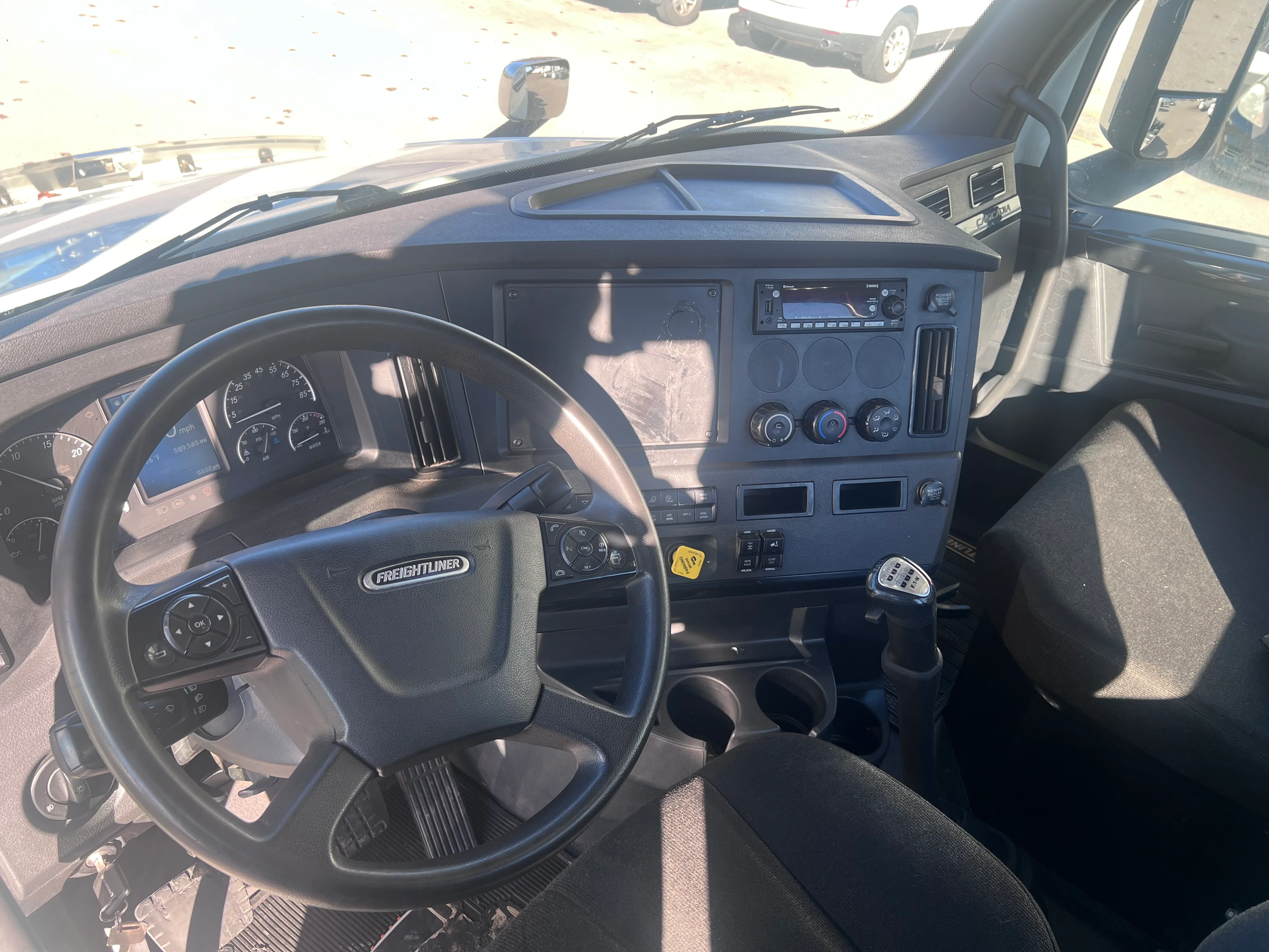 2023 Freightliner Cascadia in Nashville, TN — photo 14