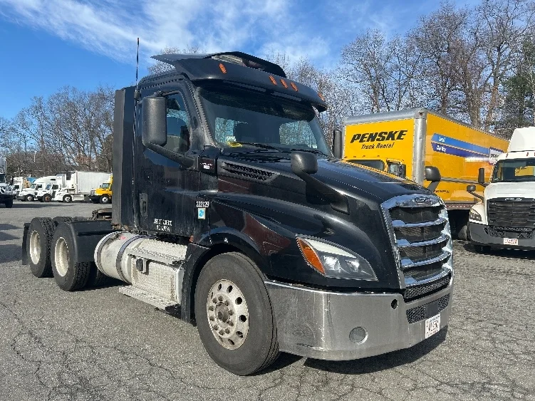 2019 Freightliner Cascadia in Braintree, MA