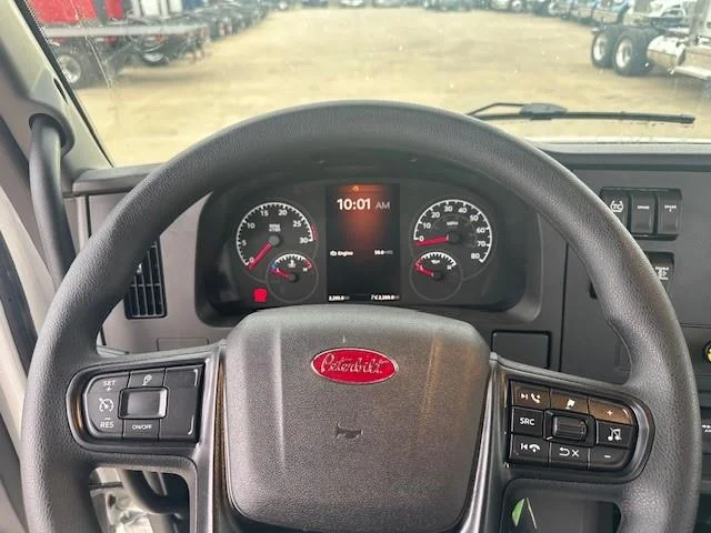 2026 Peterbilt 548 - image 38
