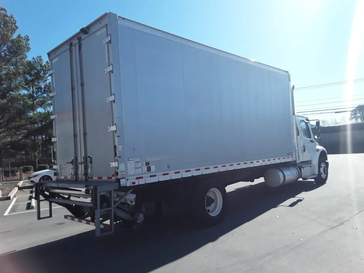 2021 Freightliner M2 106 - image 7