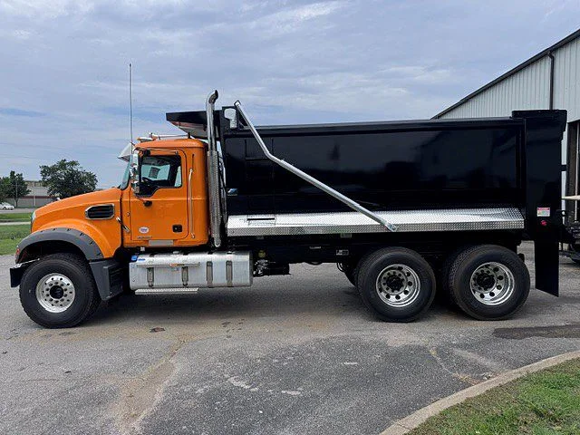 2026 Mack Granite in La Vergne, TN — photo 8