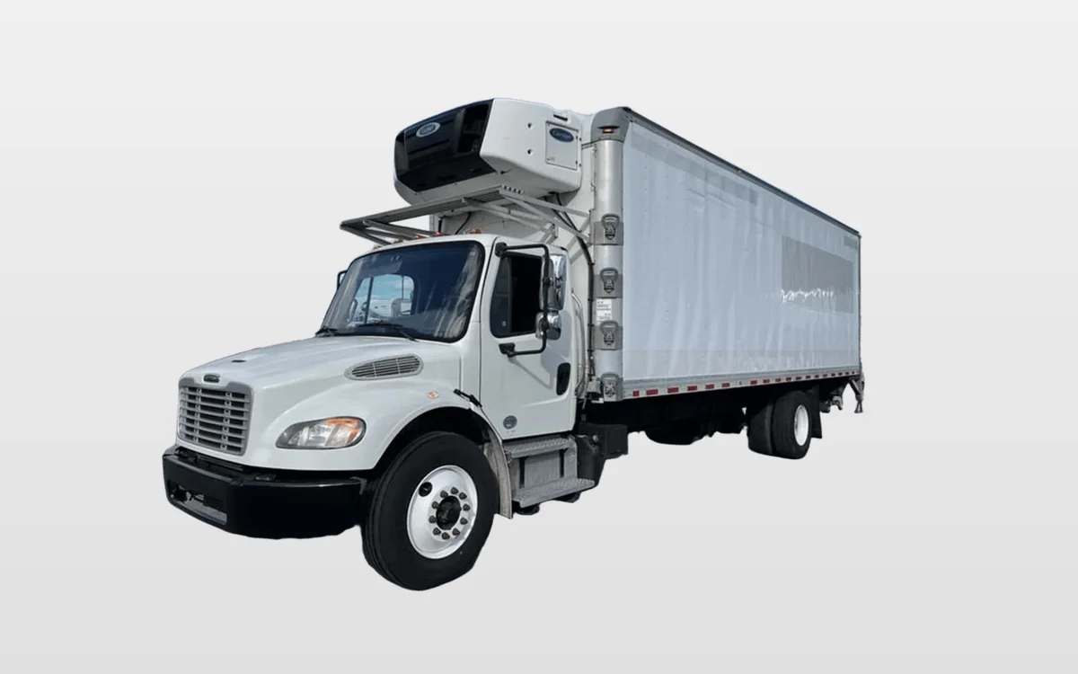 2018 Freightliner M2 106 - image 1