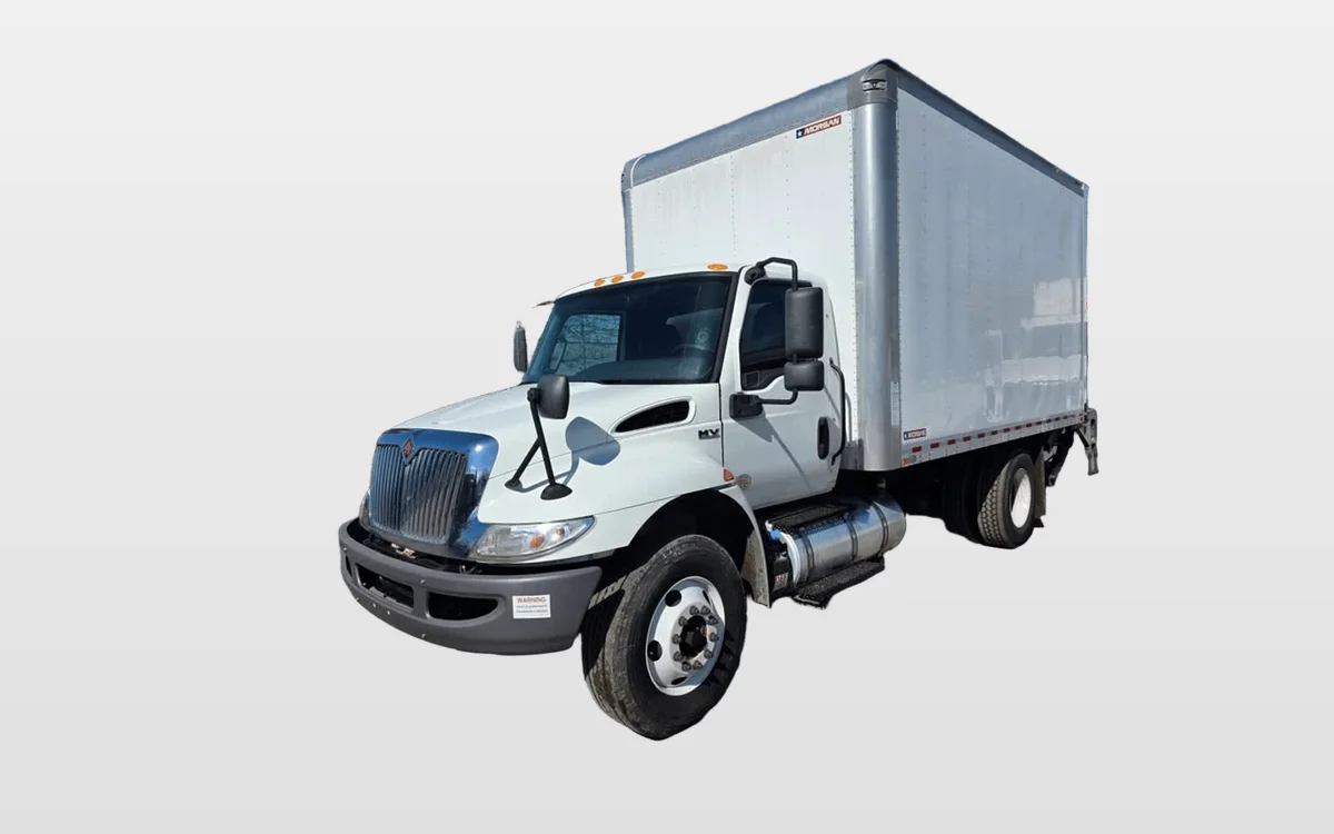 2020 International MV - image 1