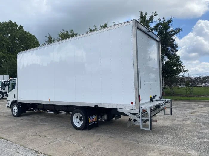 2026 Isuzu NRR — photo 6