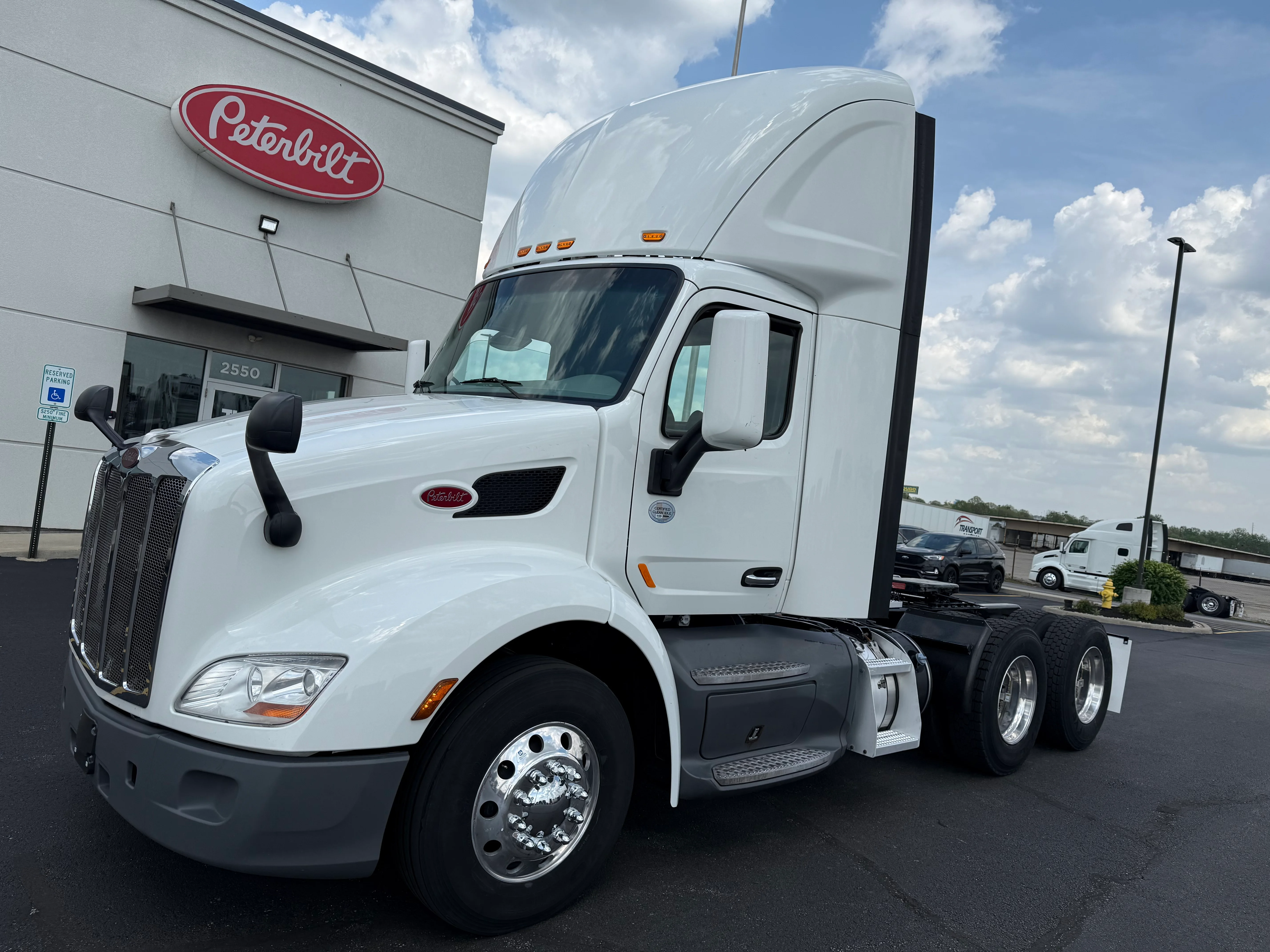 2021 Peterbilt 579