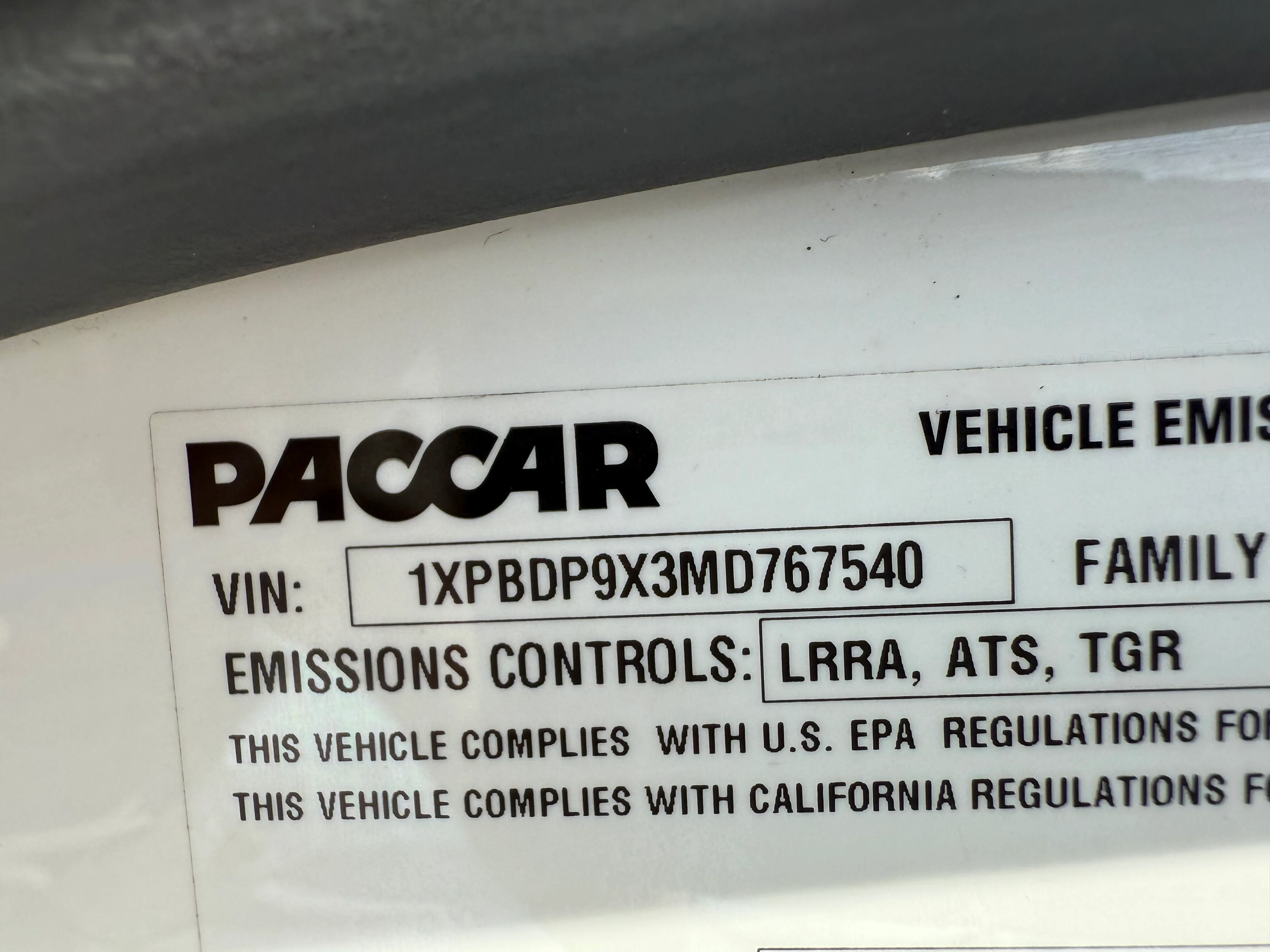 2021 Peterbilt 579 in Cincinnati, OH — photo 15