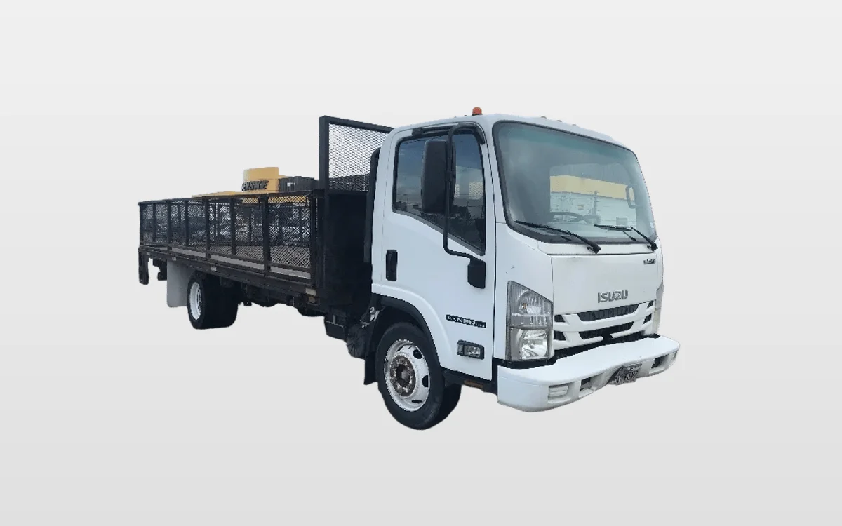 2016 Isuzu NPR - image 1