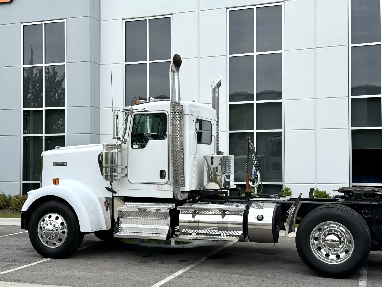 2015 Kenworth W900 in New Lenox, IL — photo 8