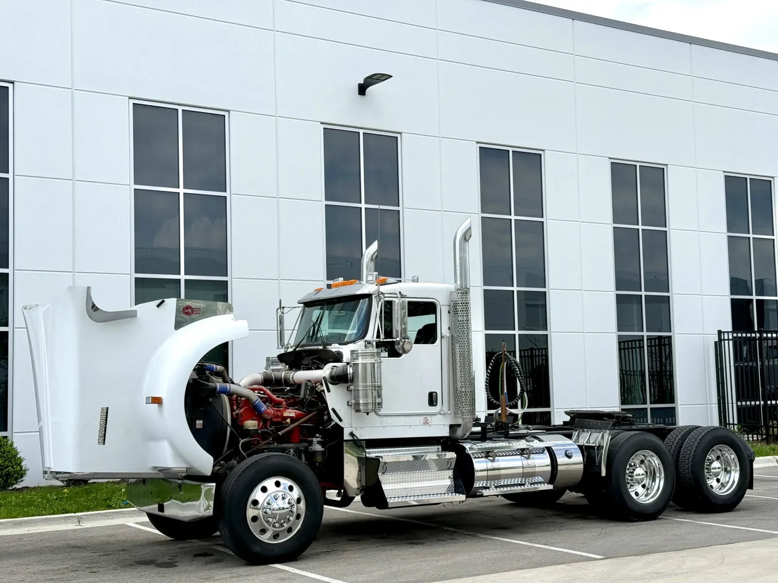 2015 Kenworth W900 - image 10